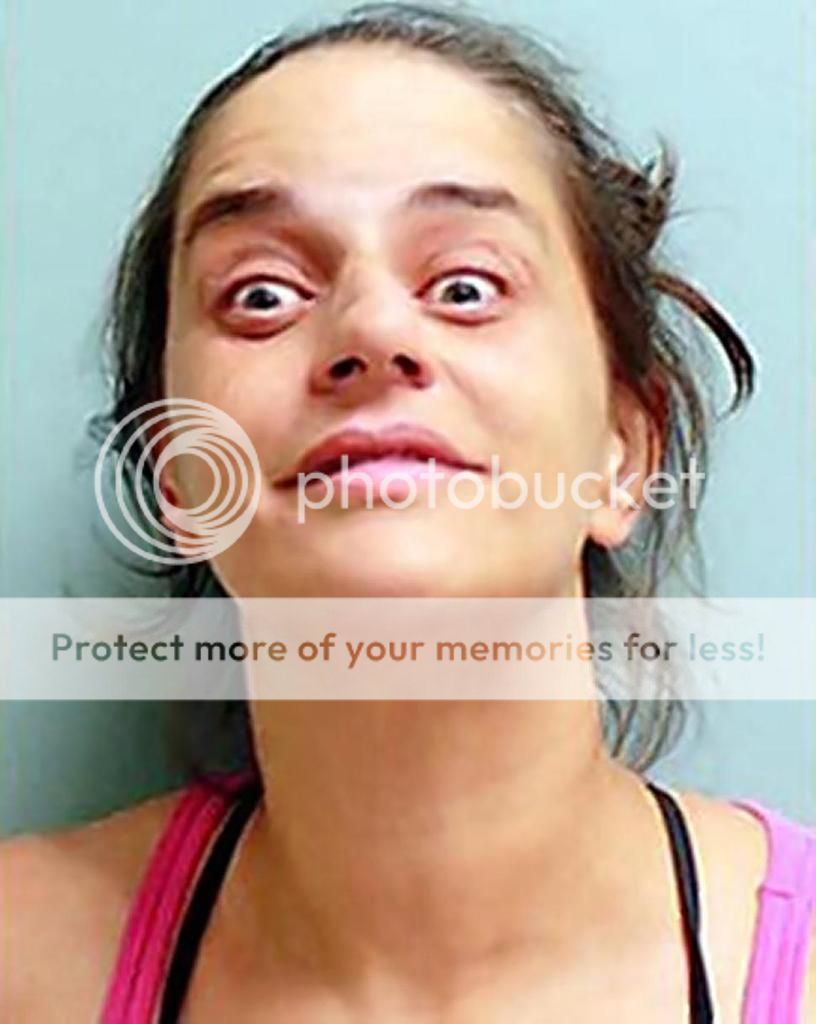 Mother & Duaghter Junkie Duo Busted Shooting Up Heroin With Baby In